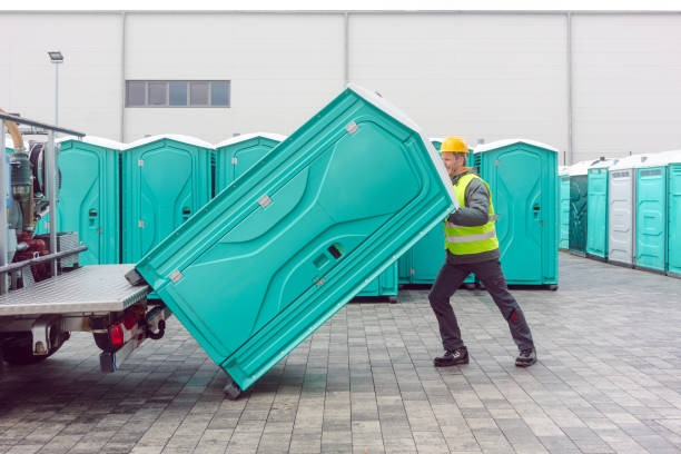 Best Portable restroom trailer rental  in Chelan, WA